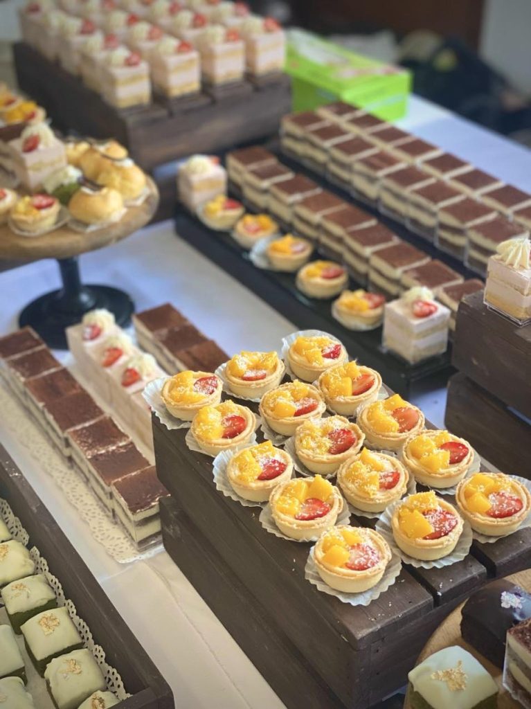 banh-ngot-danh-cho-tiec