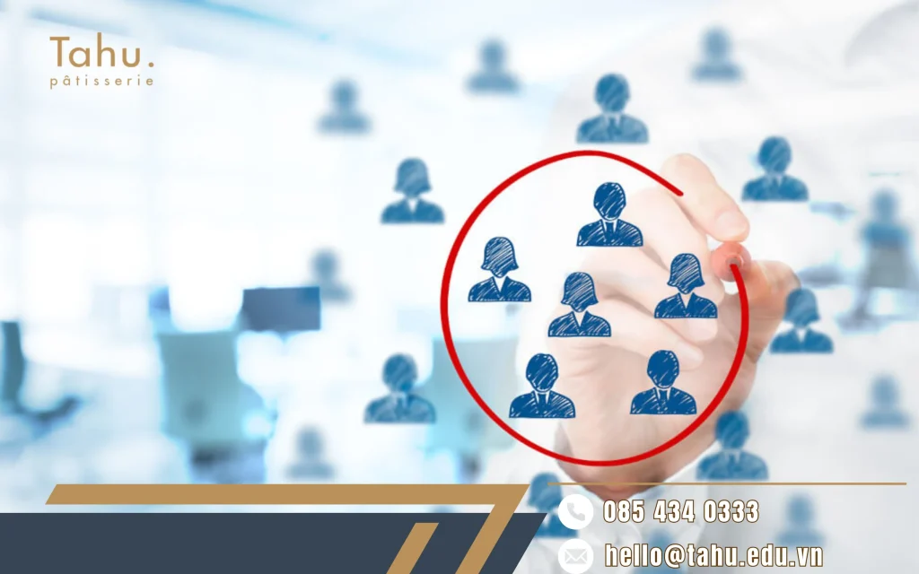 Cách chọn bánh ngọt nhỏ cho hội thảo theo đối tượng khách mời