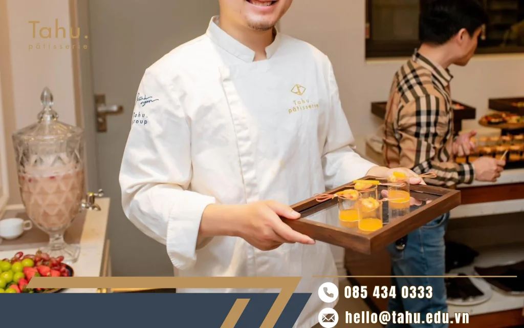 Tahu Catering có hai hình thức gồm tự phục vụ và có đội ngũ nhân viên hỗ trợ