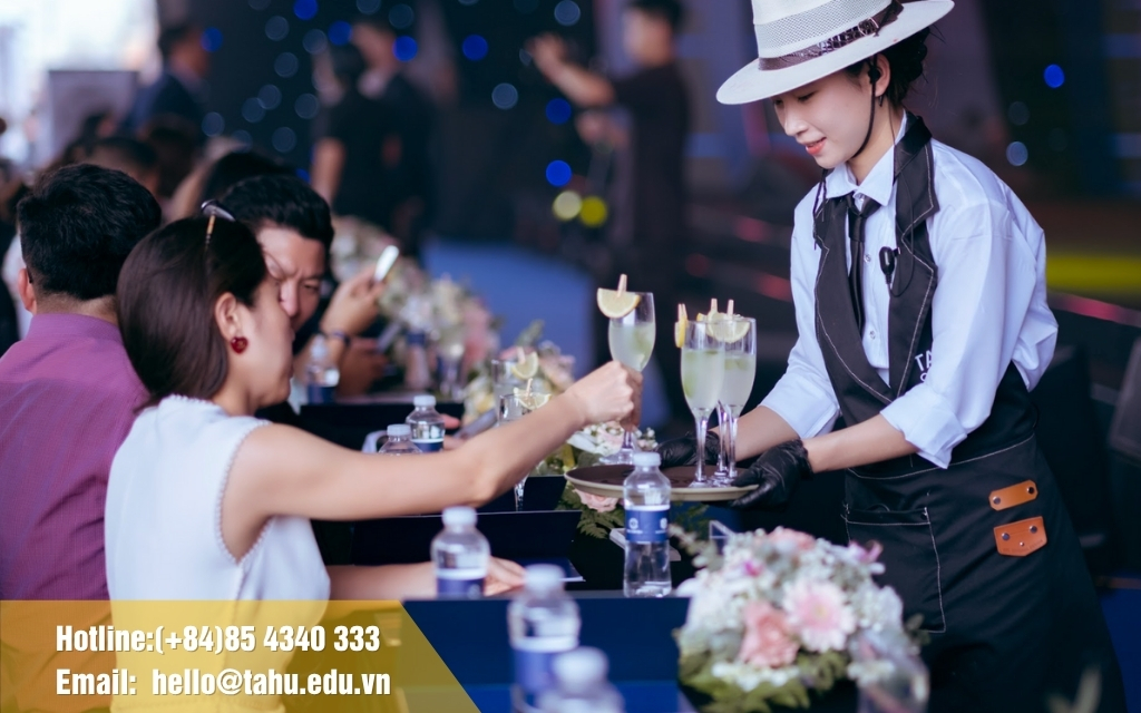 Tahu Catering mang đến những bữa tiệc tại gia chi phí phù hợp