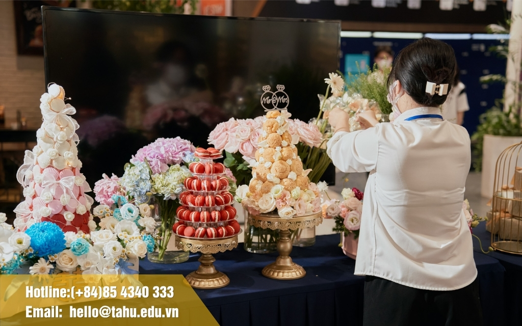 Chọn chủ đề và không gian tiệc phù hợp