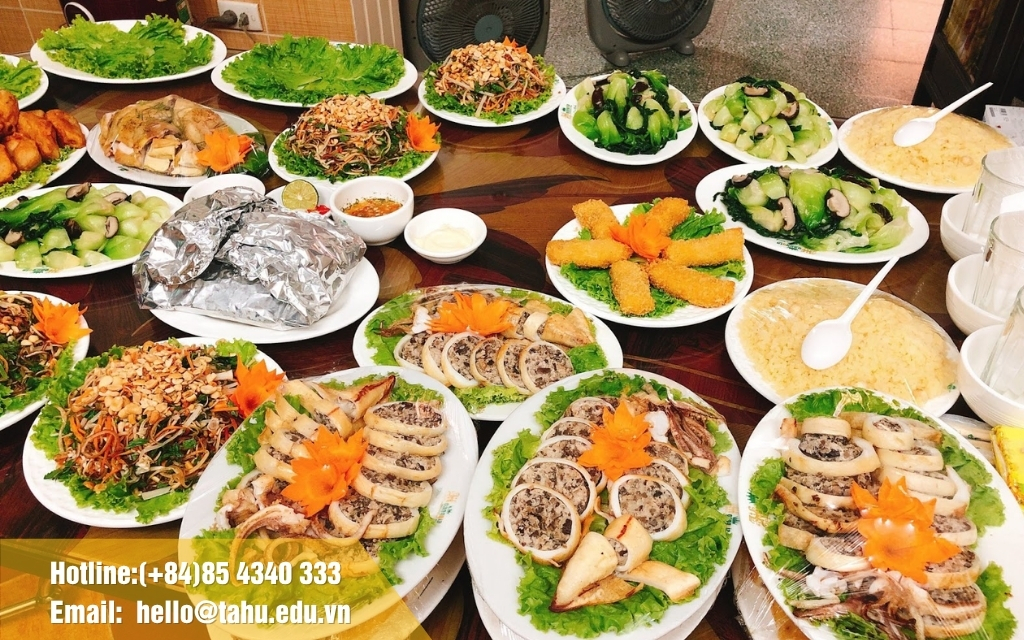 Đặt cỗ Hải Phòng nhân dịp sự kiện lớn của công ty