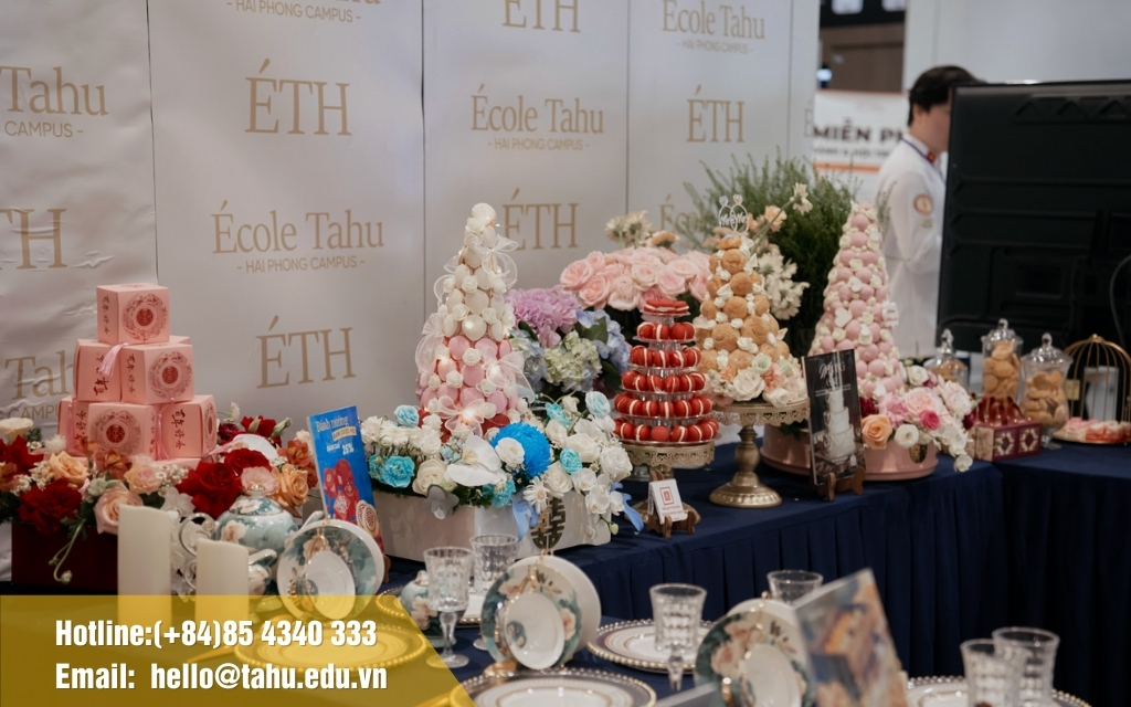 Tổ chức tiệc lưu động từ A đến Z tại Tahu Catering