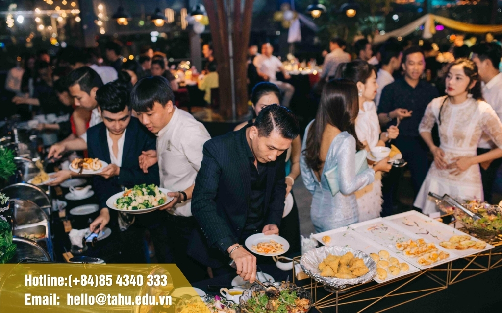 Tiệc finger food ngày 8/3