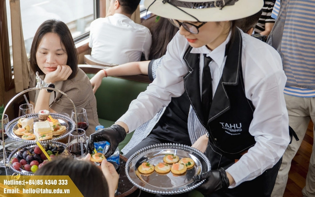 Tiệc catering thực hiện bởi Tahu Catering
