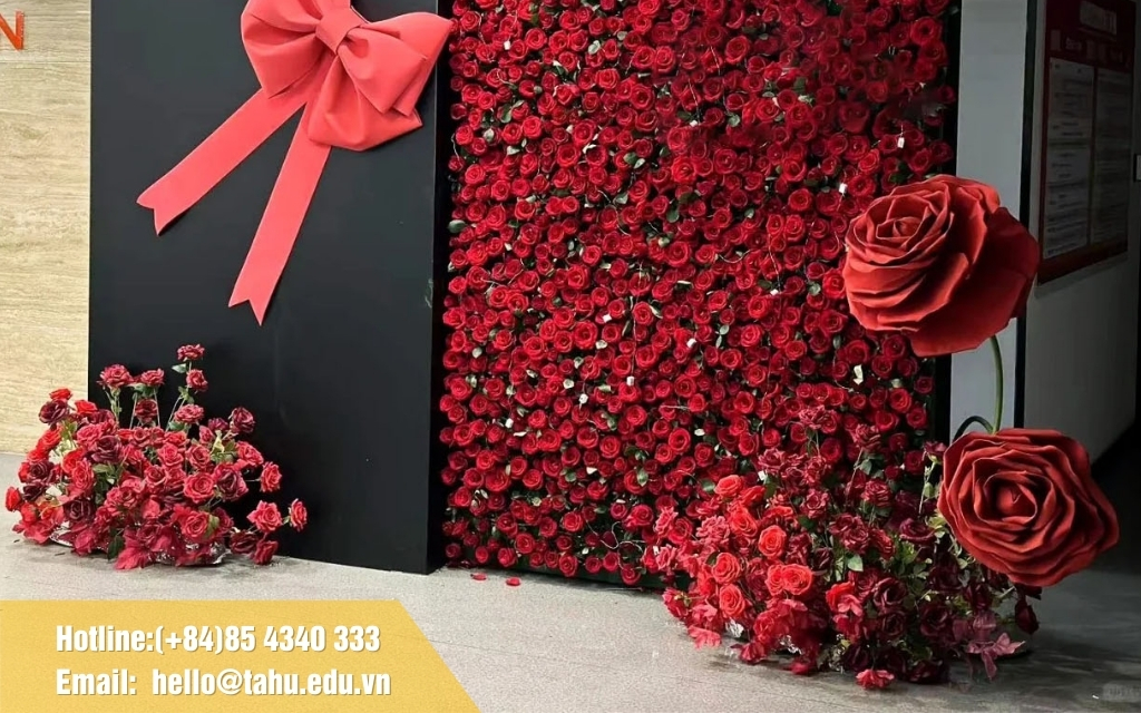 Góc nhỏ chụp ảnh check-in cho hội chị em văn phòng